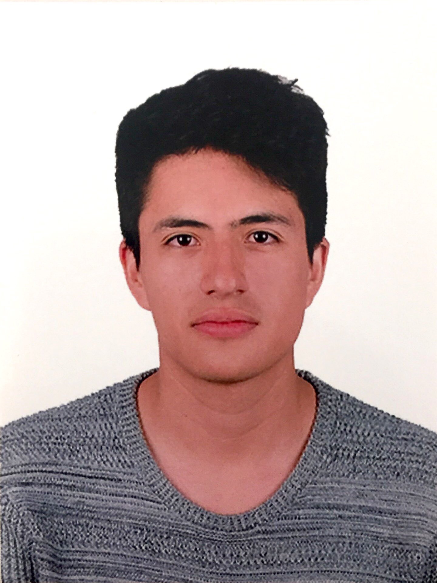 Jefferson Delgado, Product & UX Designer